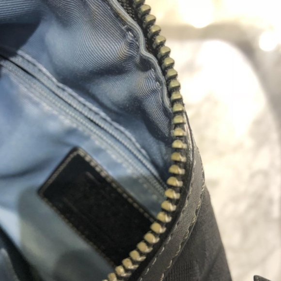 Coach shoulder bag - Picture 4 of 4